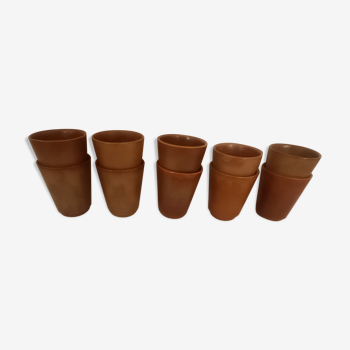 Sandstone cups