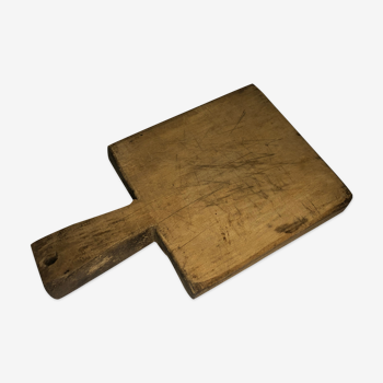 Wooden cutting board