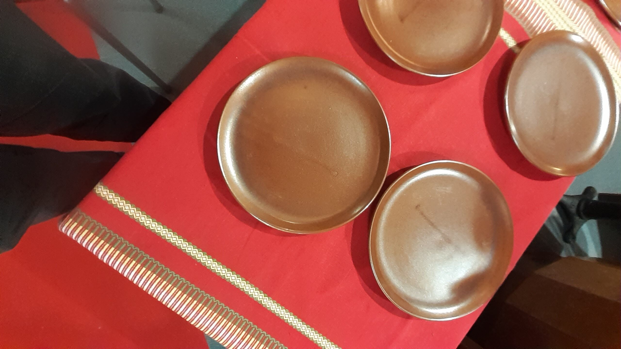 Flat plates set of 6, vallauris felix ceram