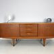 Buffet vintage par Jentique des années 1960.