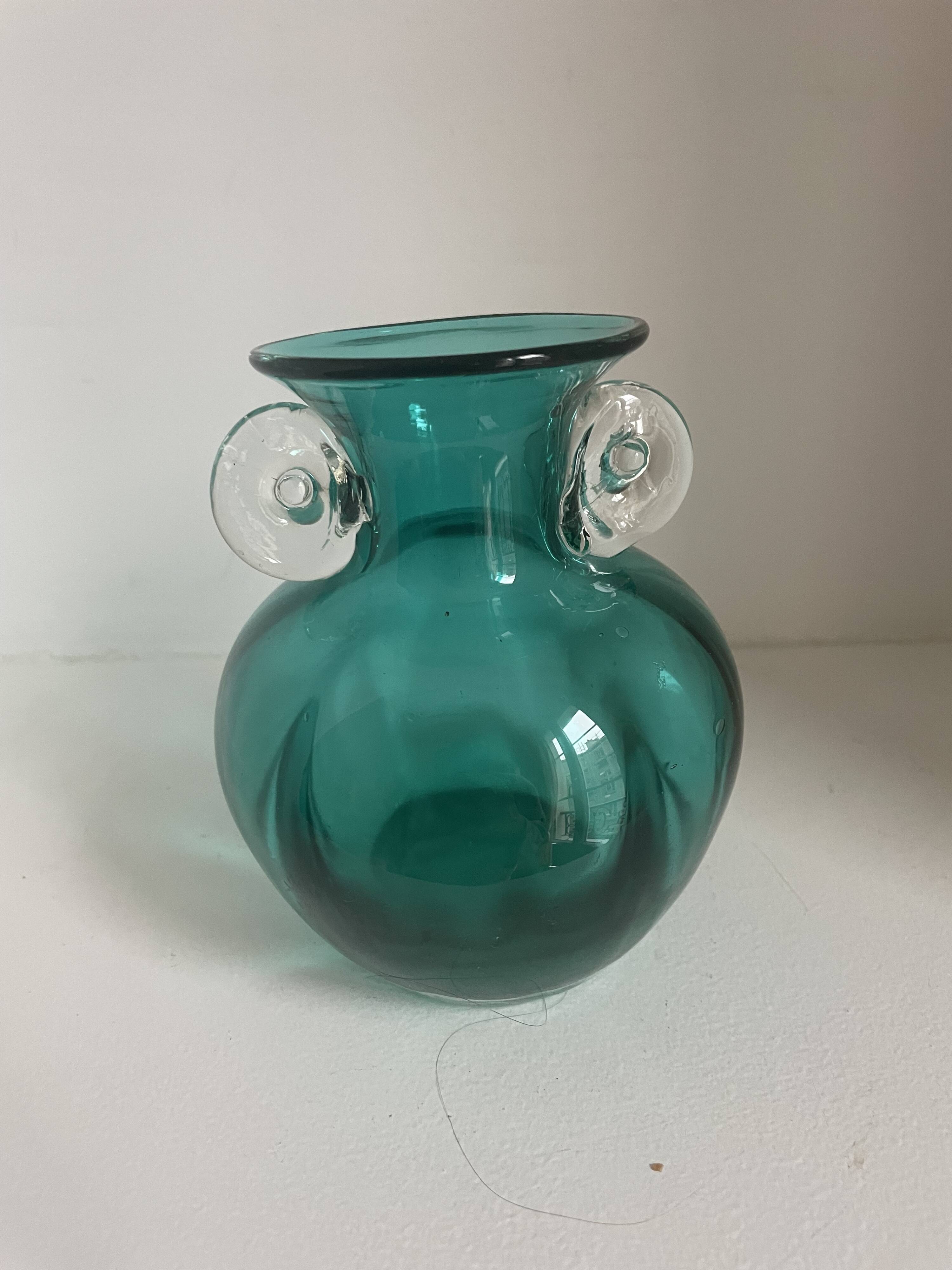 Set of 18 decorative items