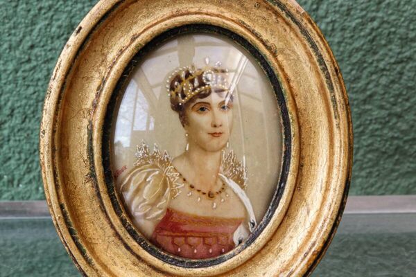 Portrait miniature, style premier Empire, signé H. Roux