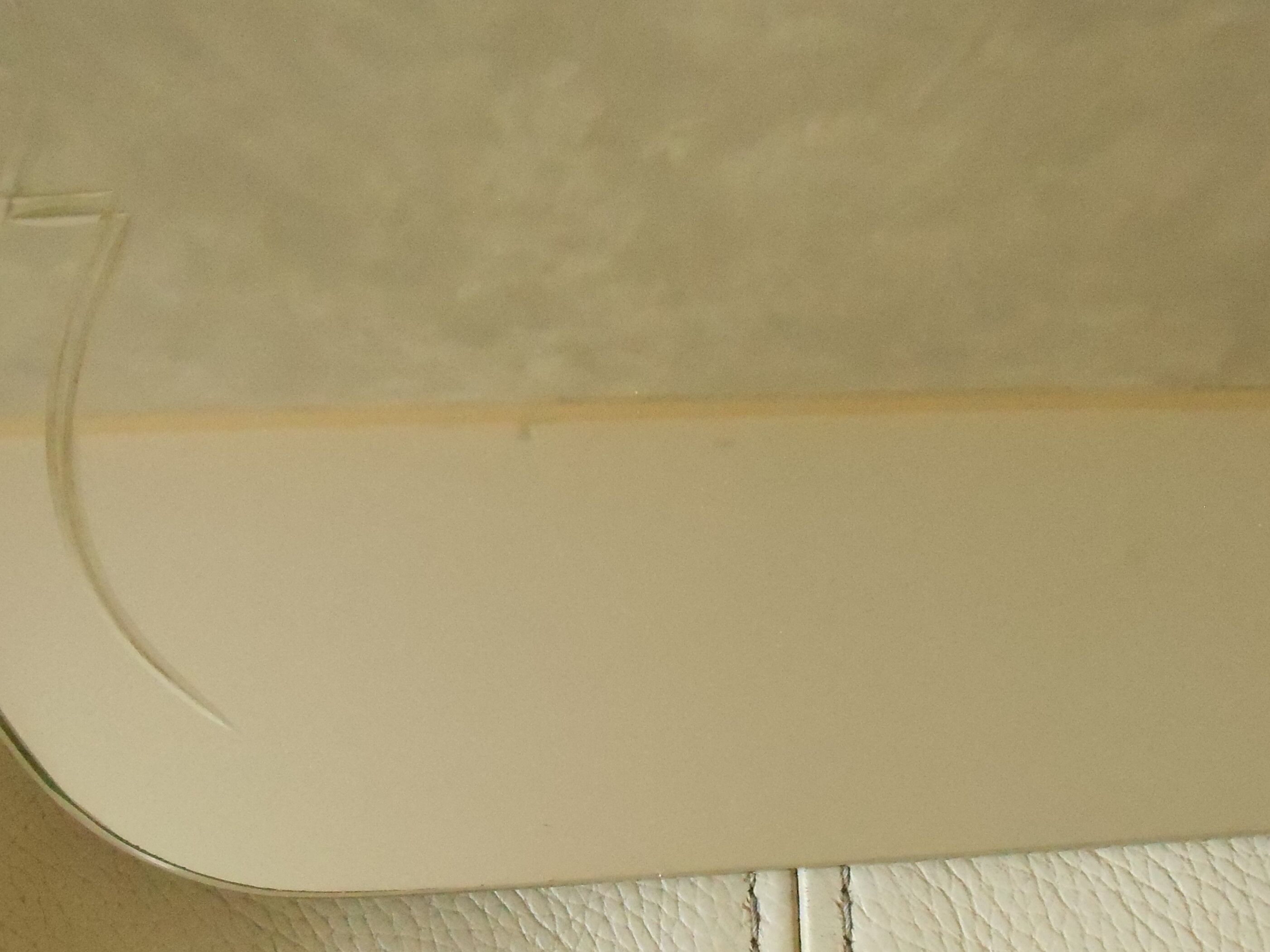 Beveled mirror 60x39 cm