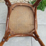 Bistro chair sitting canus