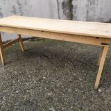 Farm table