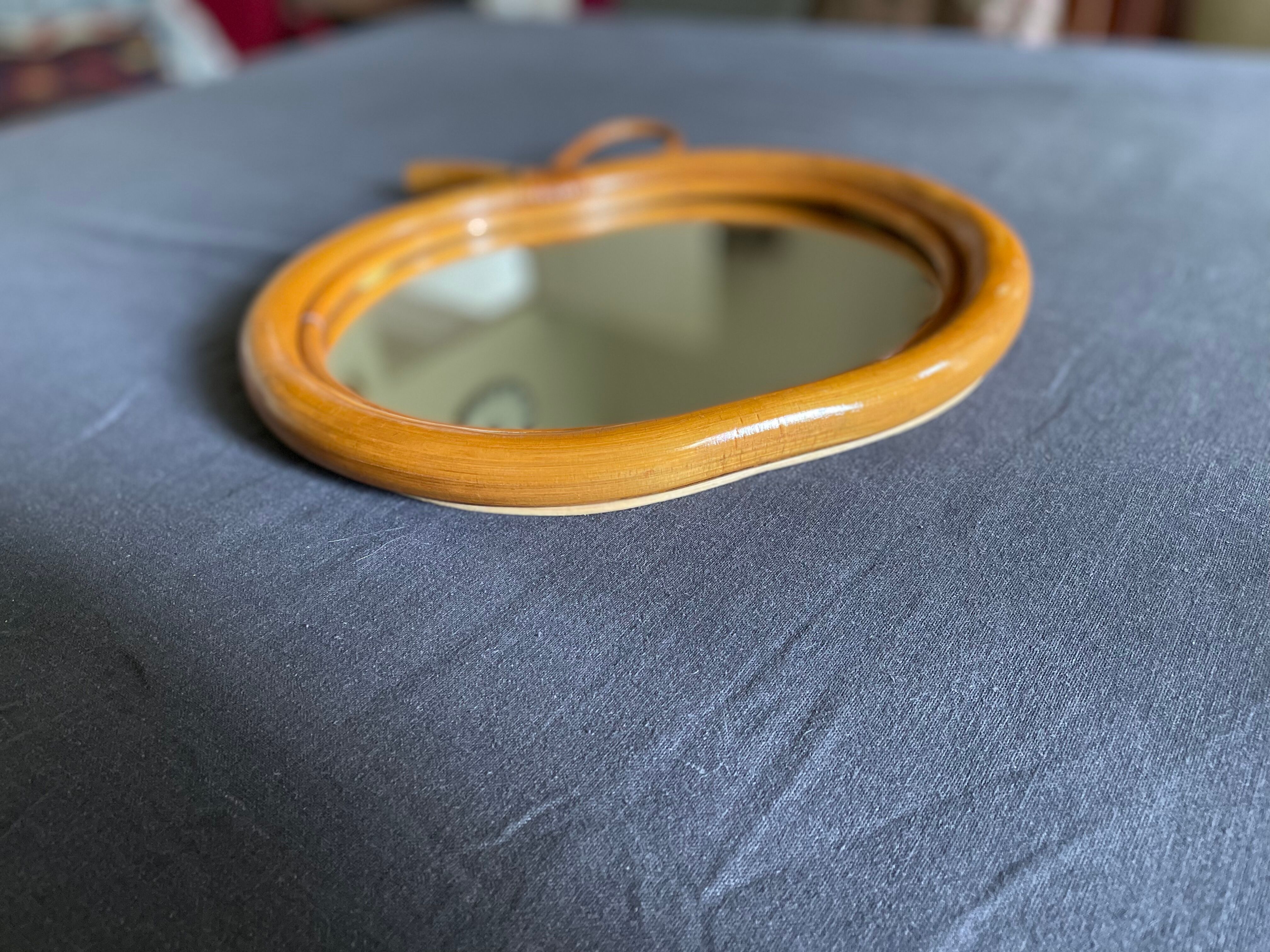Miroir pomme en rotin & bambou 33x34cm