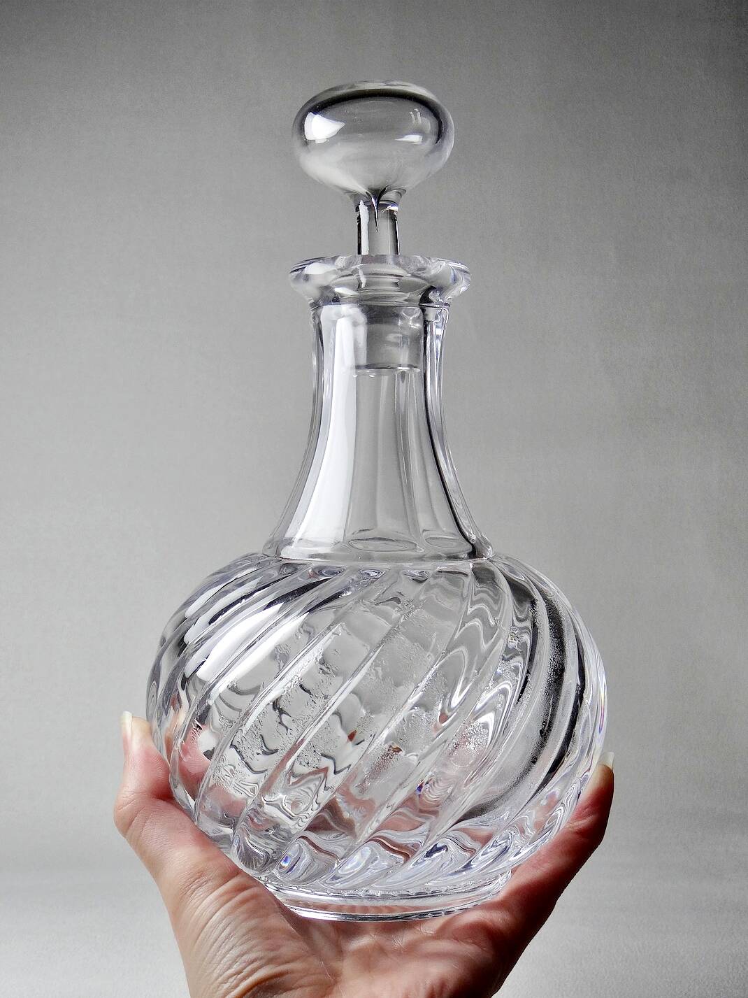 Small old Baccarat crystal carafe, Bambou/Tors model, early 20th century