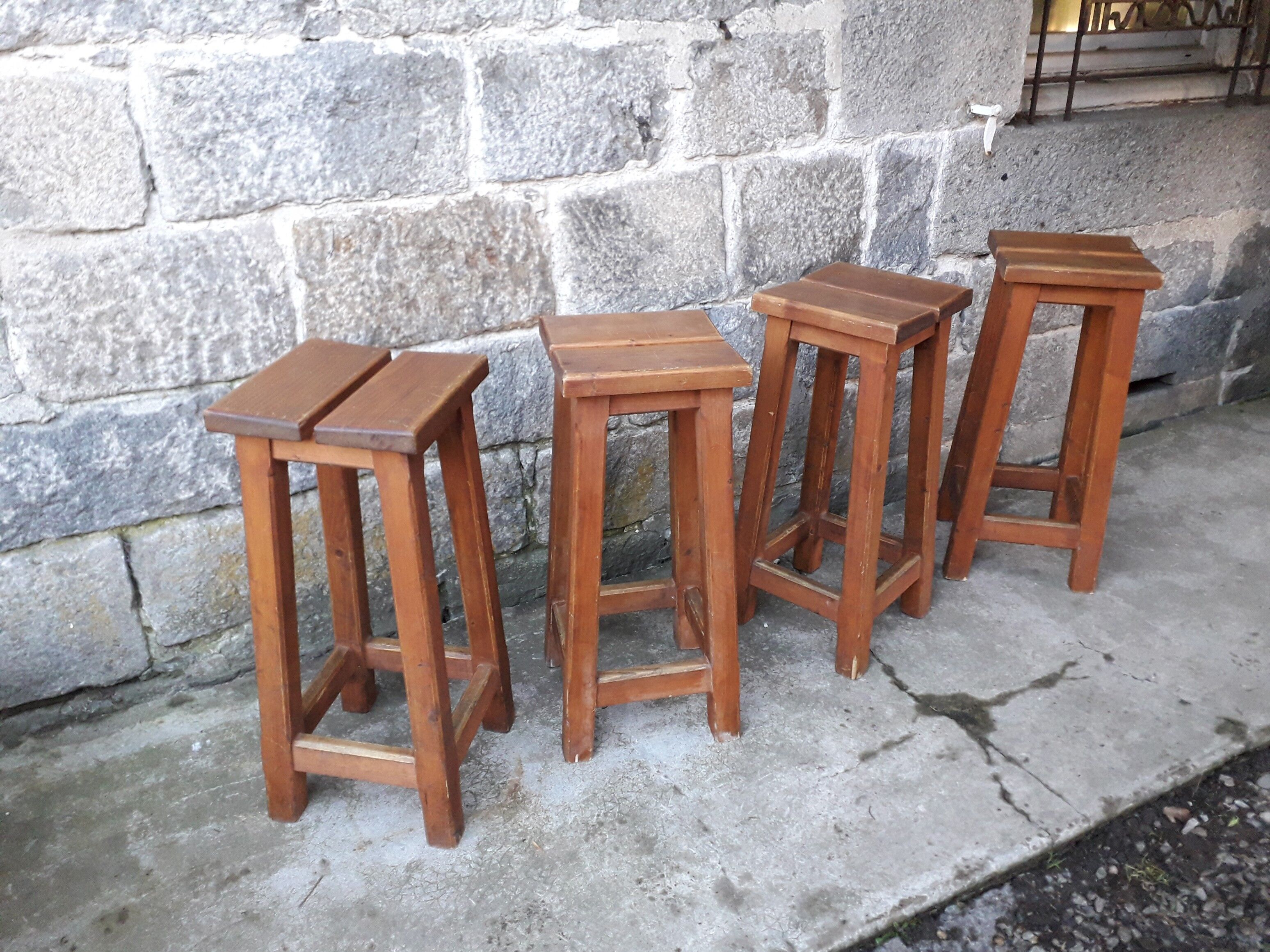 4 pine mountain style stools