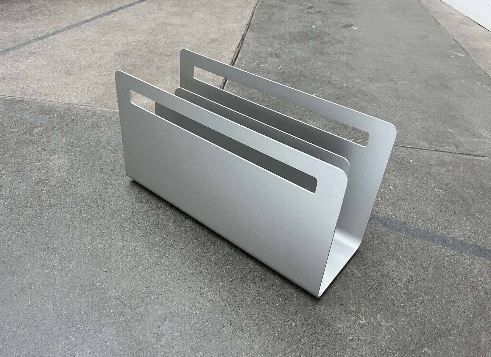 Minimalist aluminium magazine rack by Norman Foster for Helit, Germany, 1990s.