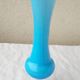 Vase bleu en opaline