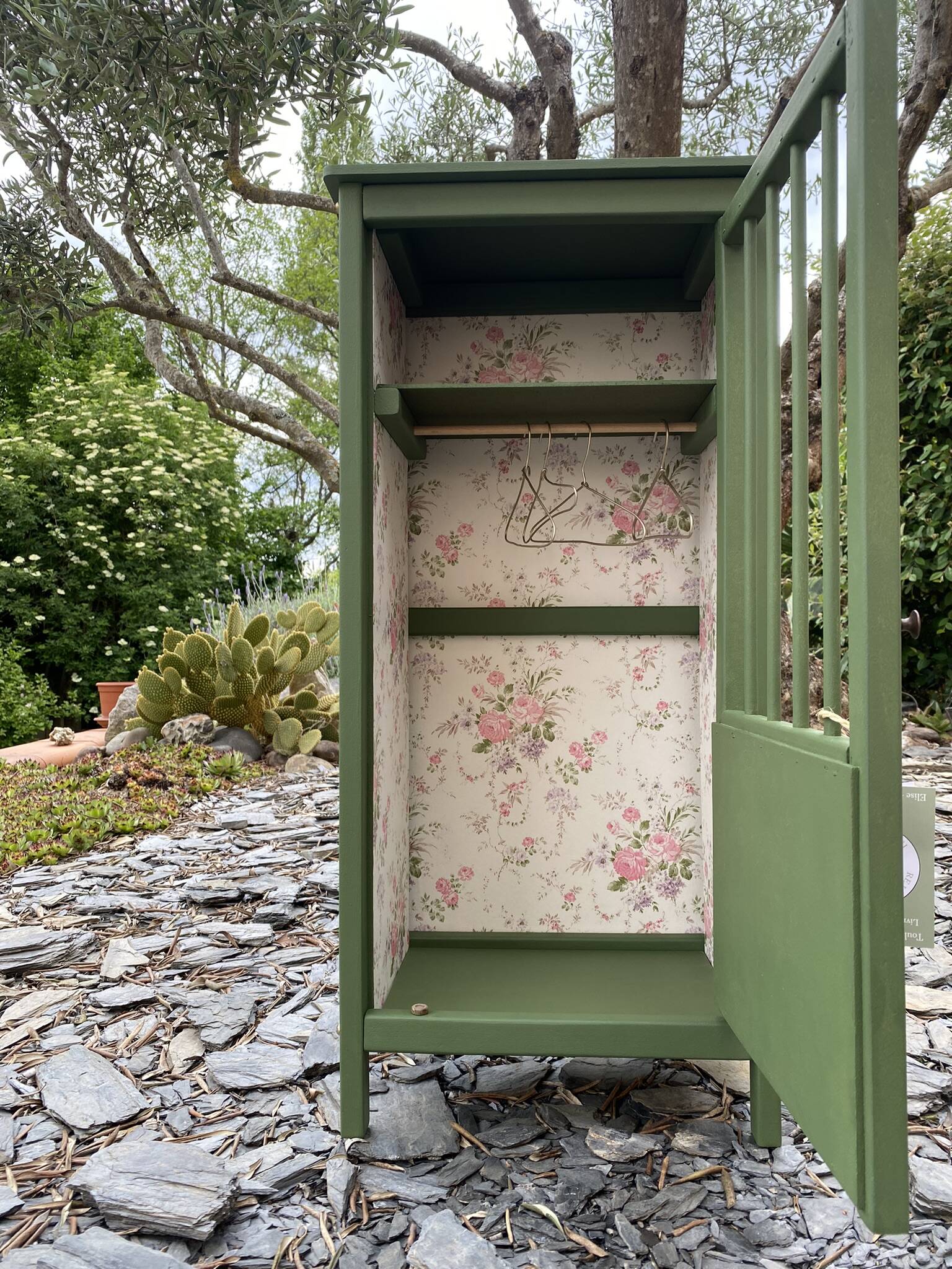 Vintage doll's wardrobe