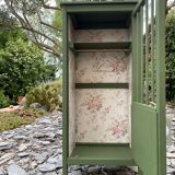 Vintage doll's wardrobe