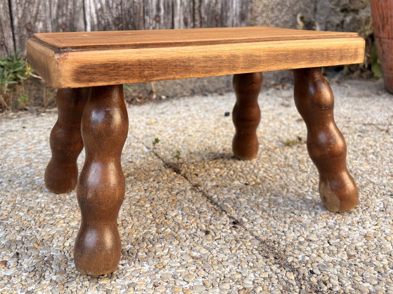 Tabouret, porte pot en chêne massif, années 50