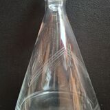 Port decanter and its 6 glasses