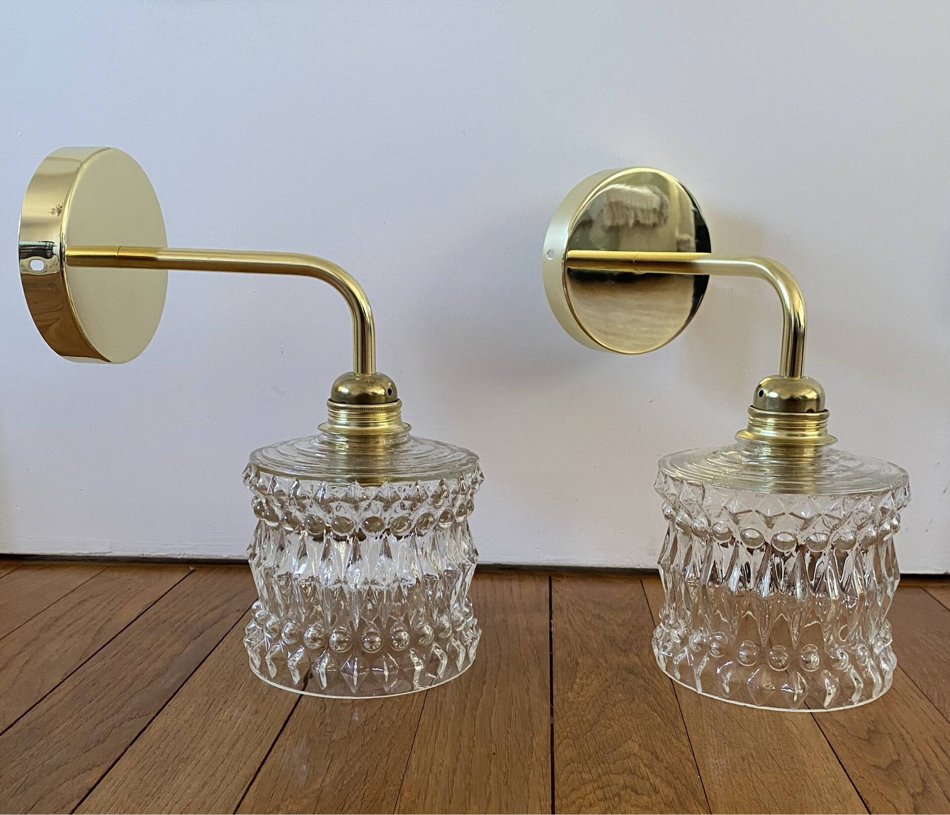 Pair of vintage wall lights