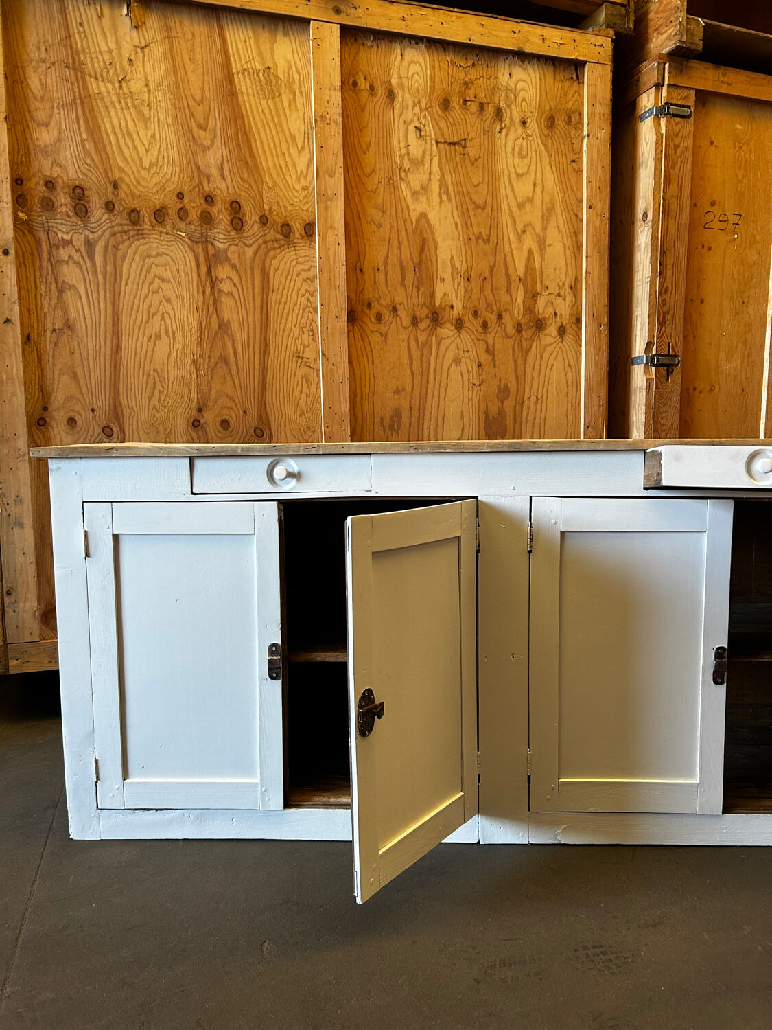 Counter buffet