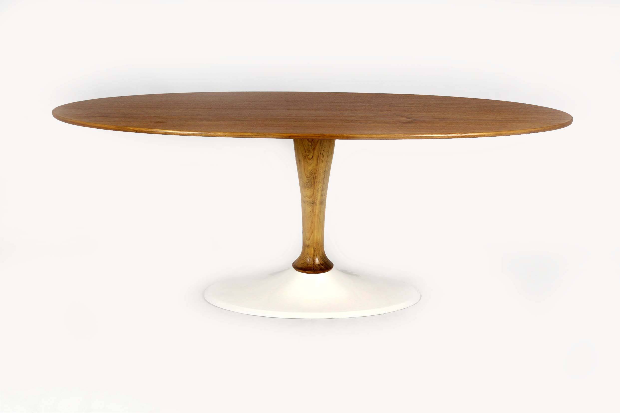 Tulip coffee table in walnut, mid-century modern style, restored by Dřevotvar, 1960s.