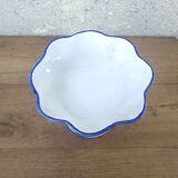 Empty pocket on porcelain shower