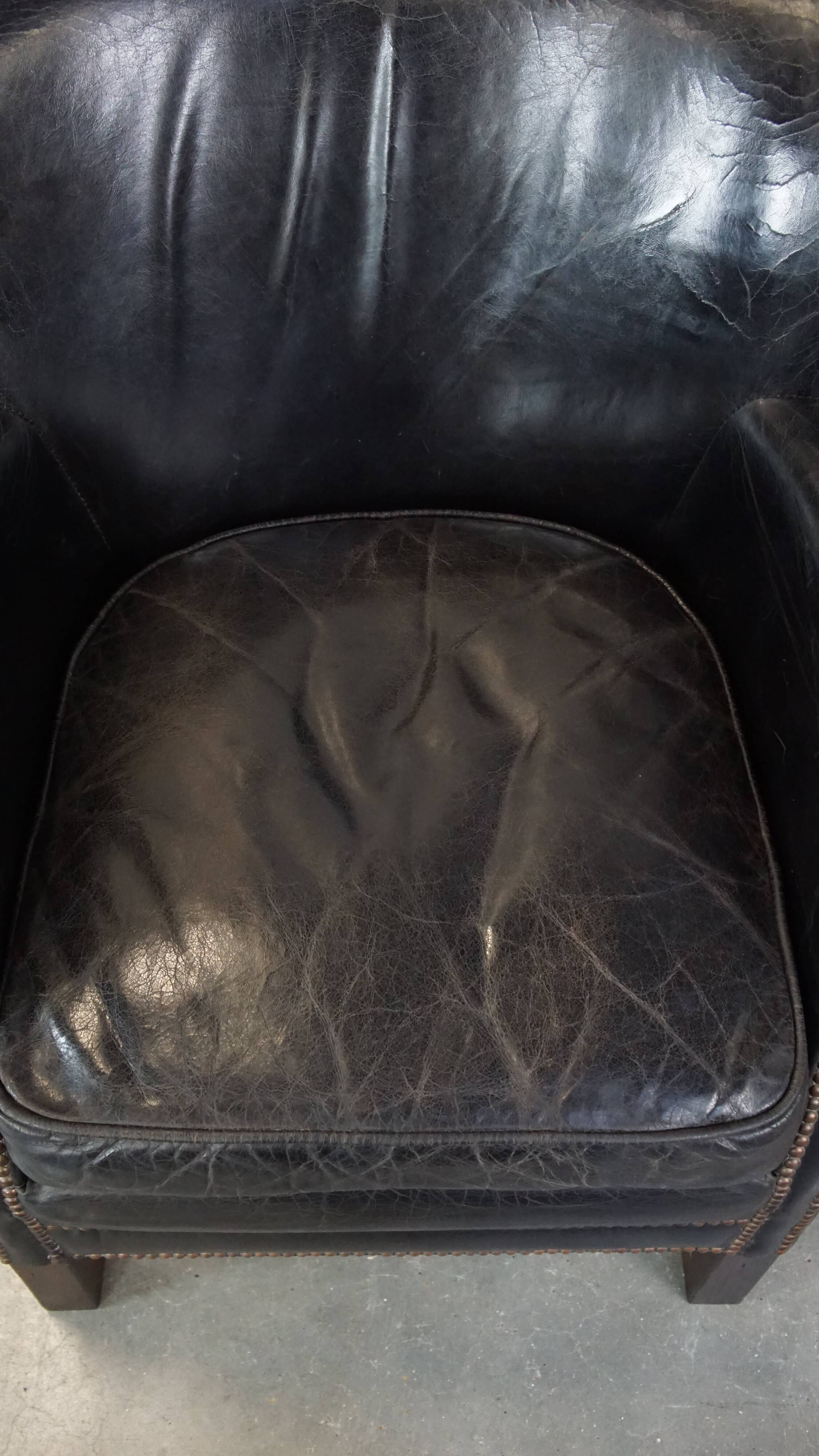 Fauteuil en cuir noir