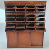 English display mahogany cabinet around 1910