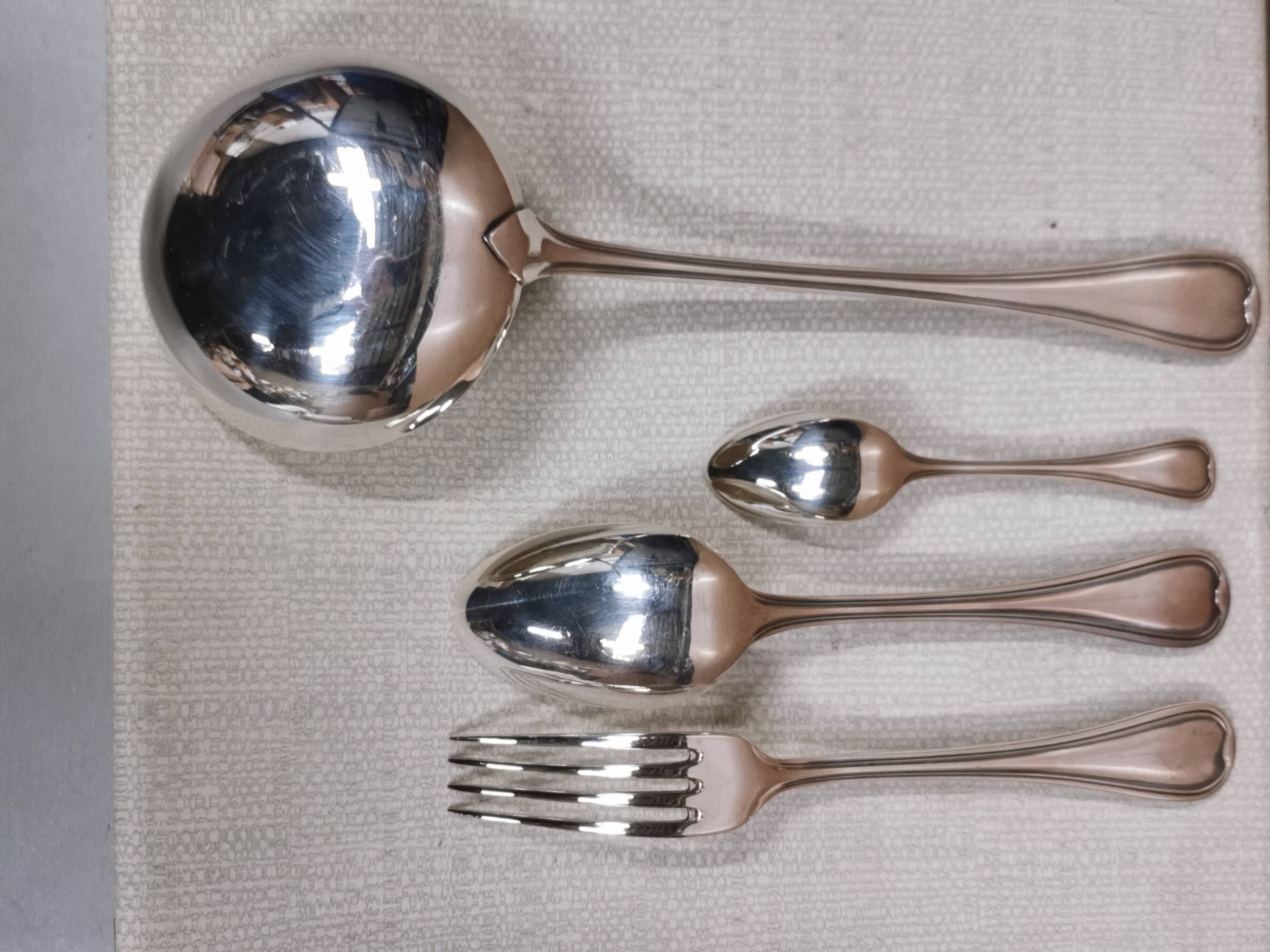 Ercuis 100 37-piece cutlery set, silver metal