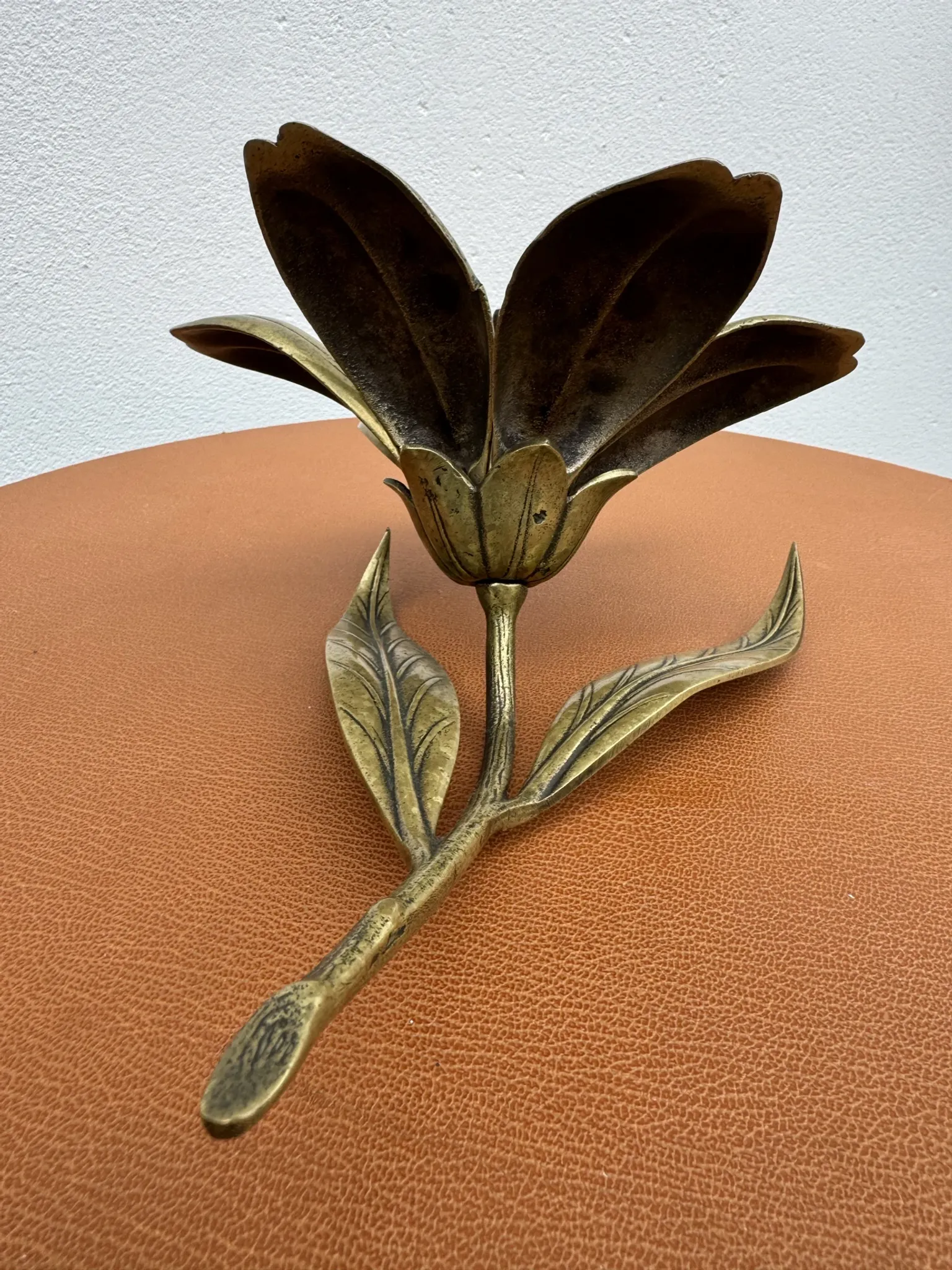 Ashtray flower solid brass 1960s