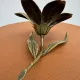 Fleur cendrier laiton massif années 60