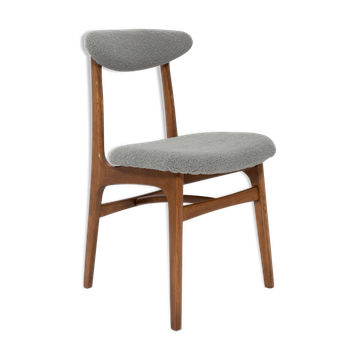 Mid-century boucle armchair in grey designed by Rajmund Hałas, Poland, 1960s.