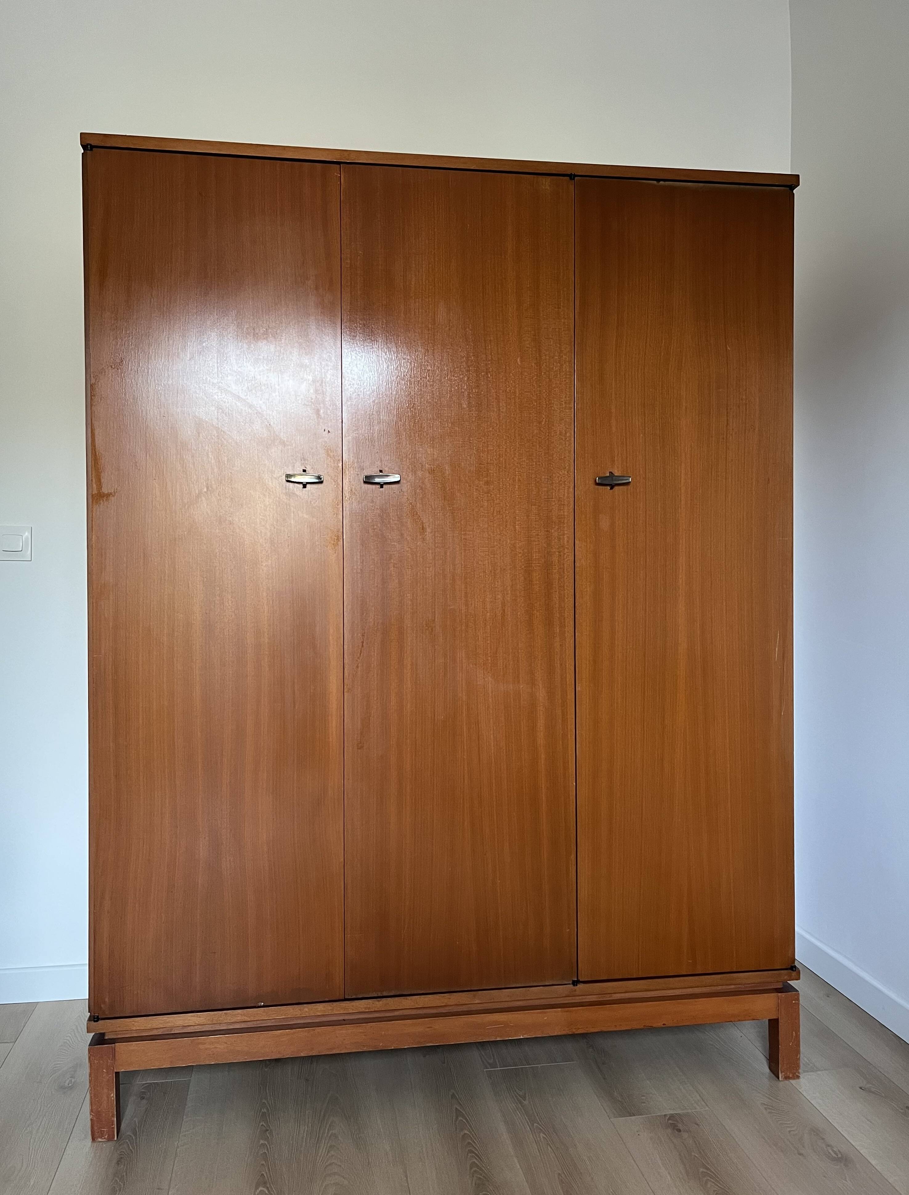 Wardrobe-closet Marcel Gascoin for Aleveole
