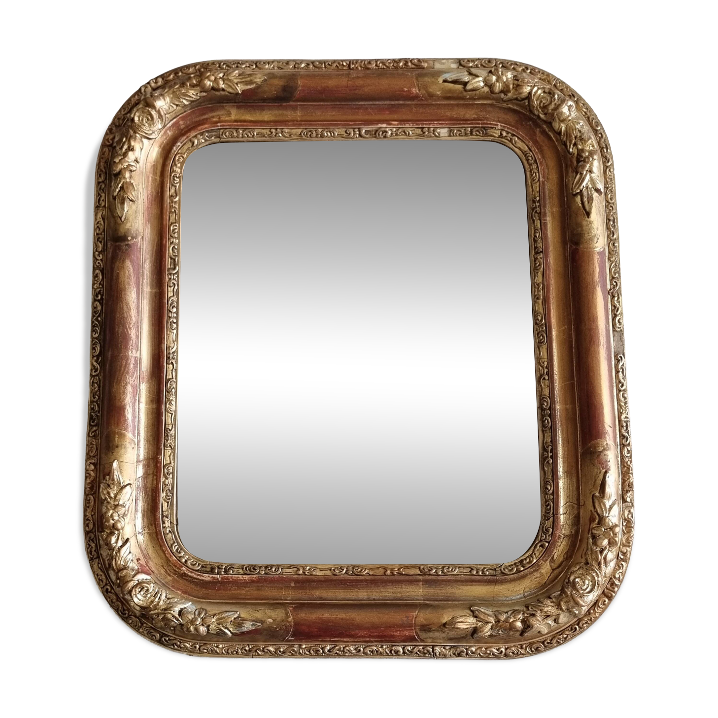 Miroir Louis-Philippe en bois et stuc doré à décor floral, XIXe,  43x38 cm