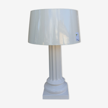 Lampe colonne en céramique blanche