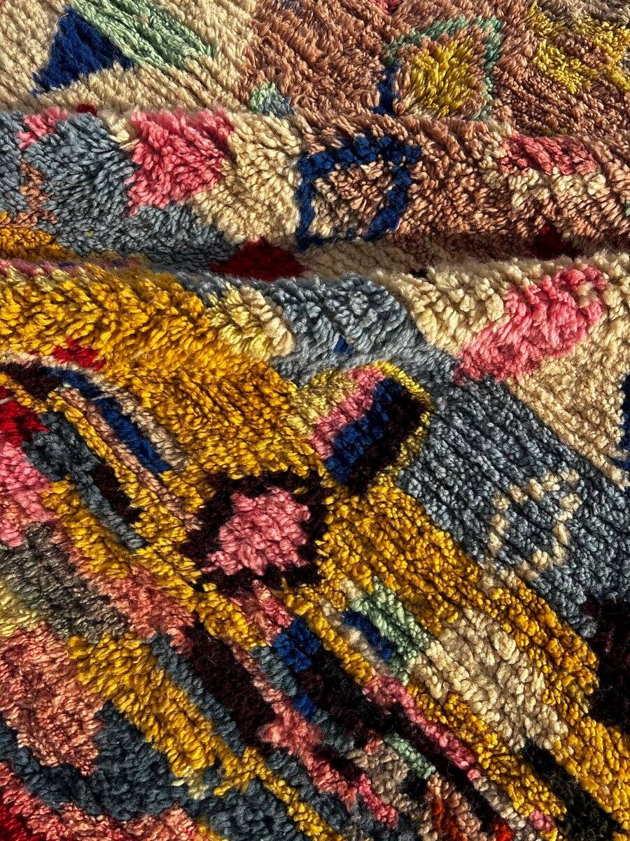 Vintage Berber wool rug, Morocco, 1990