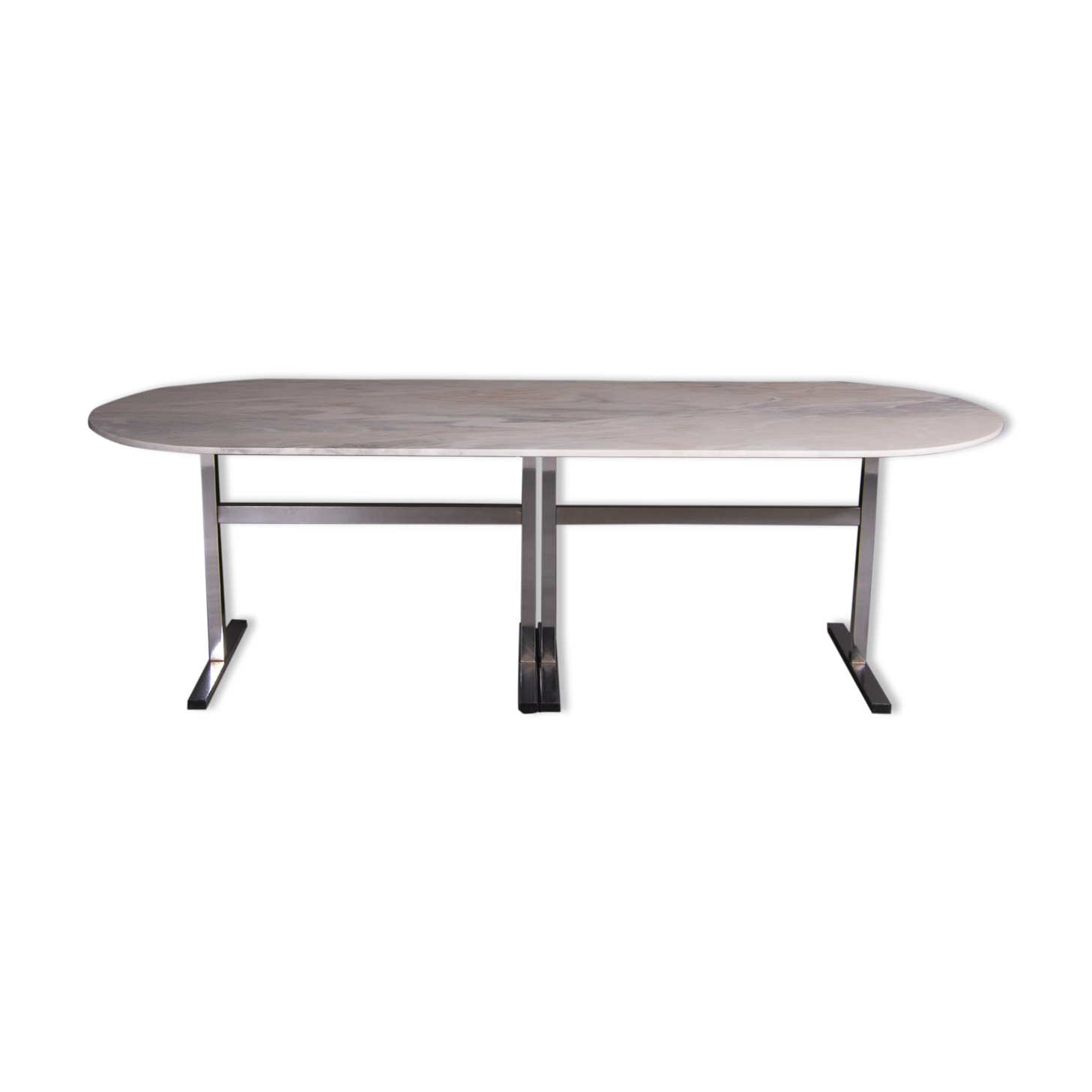 Dining table with oval Carrara marble top