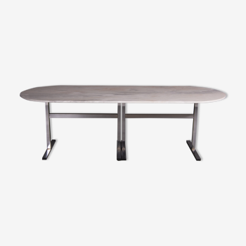 Dining table with oval Carrara marble top