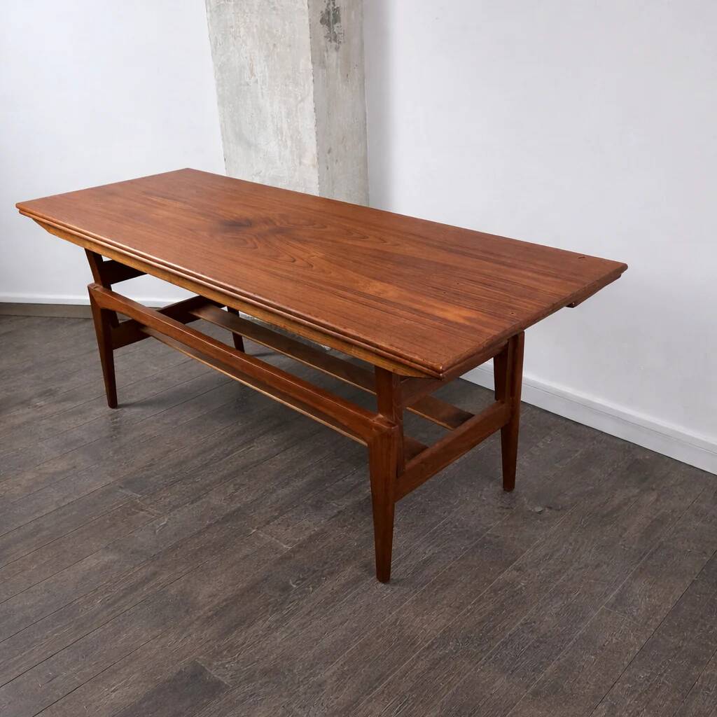 Table basse en teck avec hauteur et largeur réglables par Kai Kristiansen pour Trioh, Danemark, 1960.