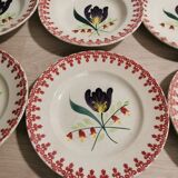 Old flowered plates, Moulin des loups
