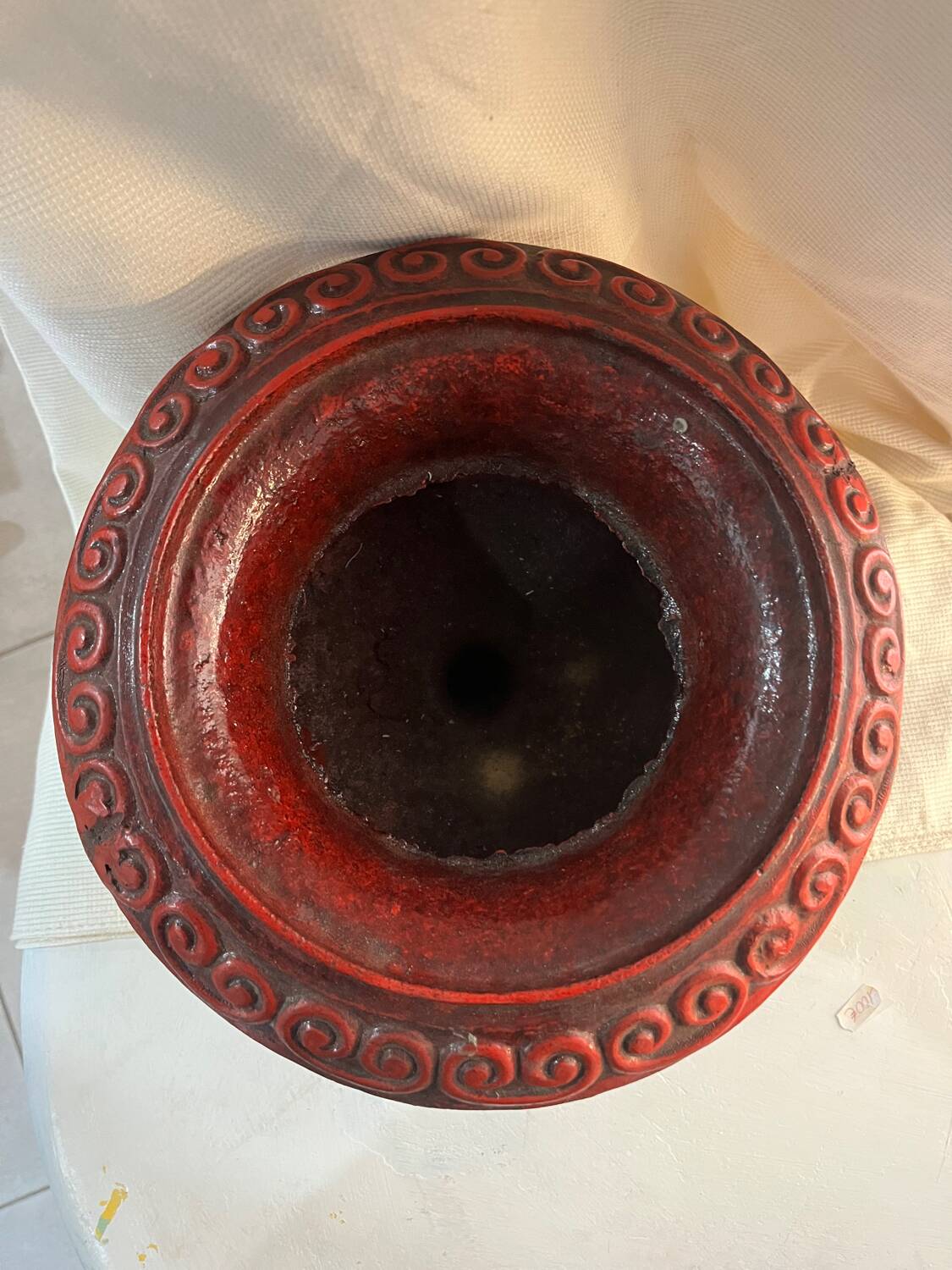 Cast iron basin