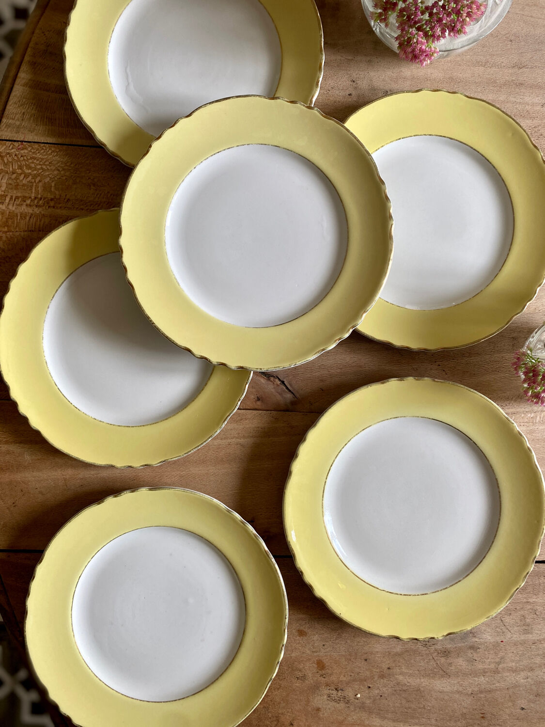 Set of 6 vintage dessert plates