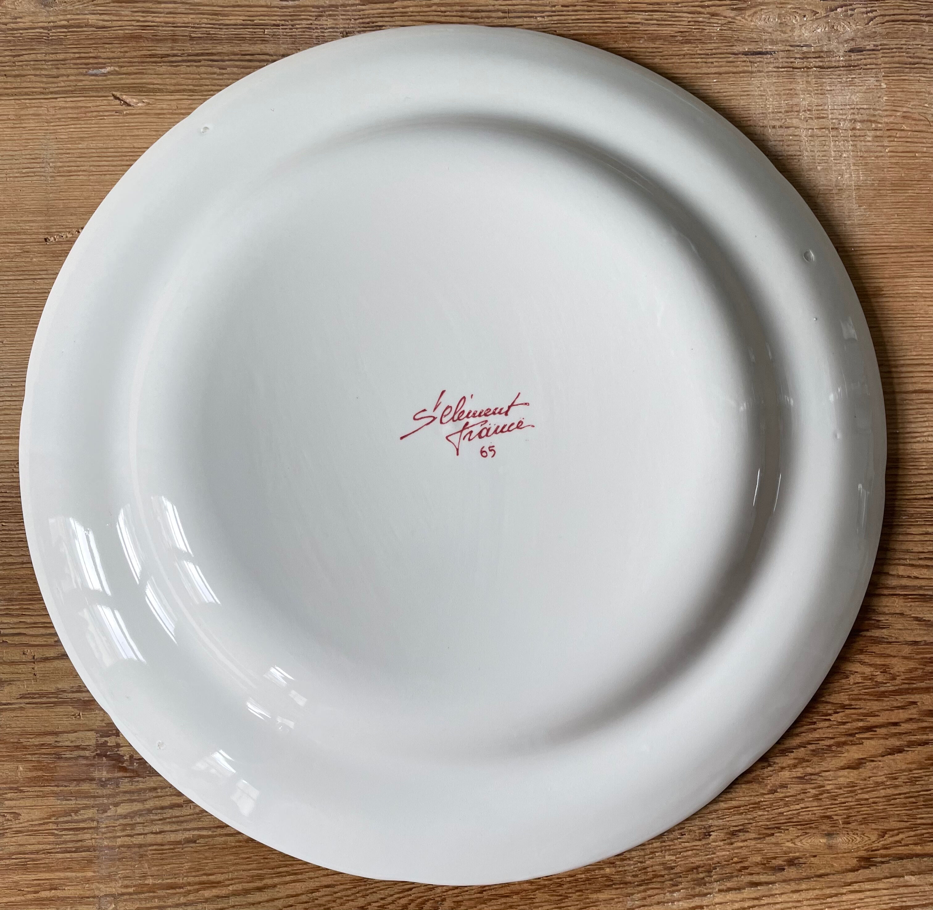 Decorative plate St Clément France