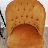 Golden toad armchair
