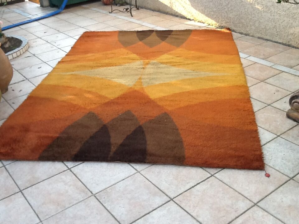 Carpet 1970 size 290x200cm