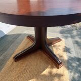 round table with central leg and extension, Baumann design