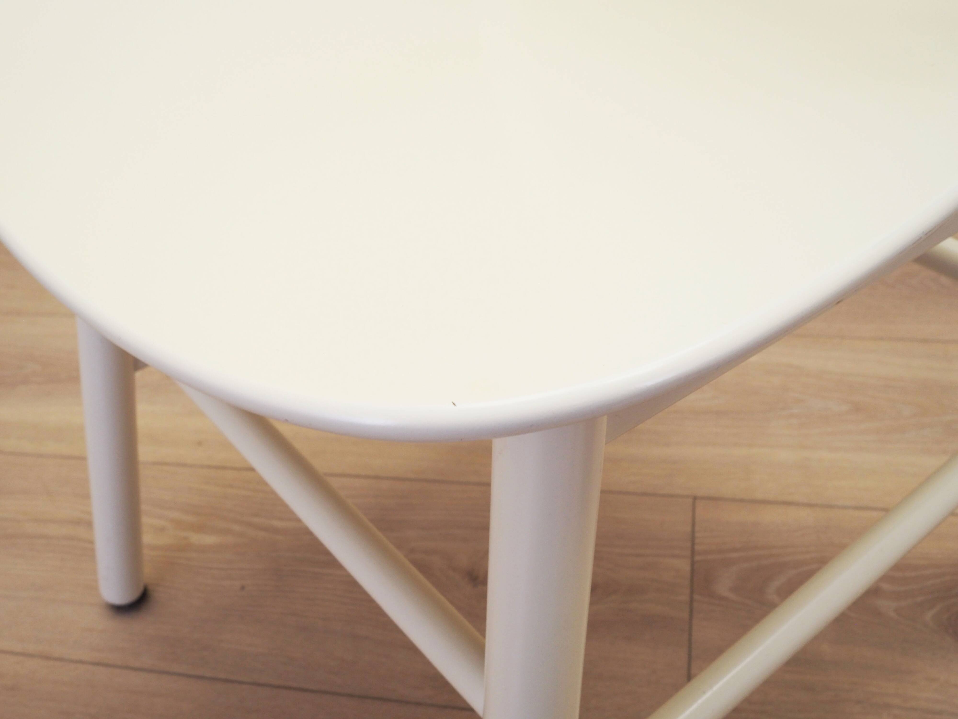 Set of four beech chairs, Italian design, 1970s, production: Italy