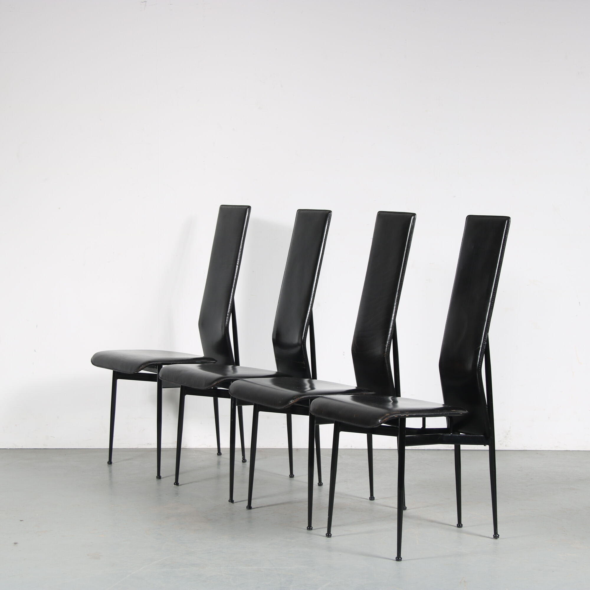 1980s Dining chairs by Giancarlo Vegni for Fasem, Italy