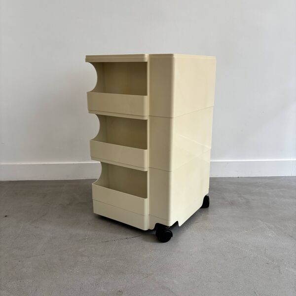 Desserte Joe colombo pour Bielplast