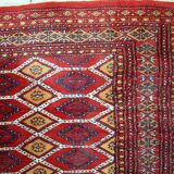 Tapis Vintage Bukhara Ouzbek, Années 1960, Élégance Classique