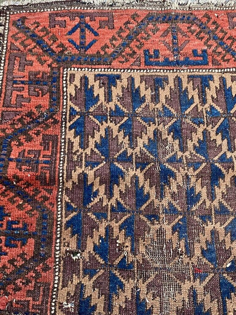 Antique Baloch carpet 126x71cm