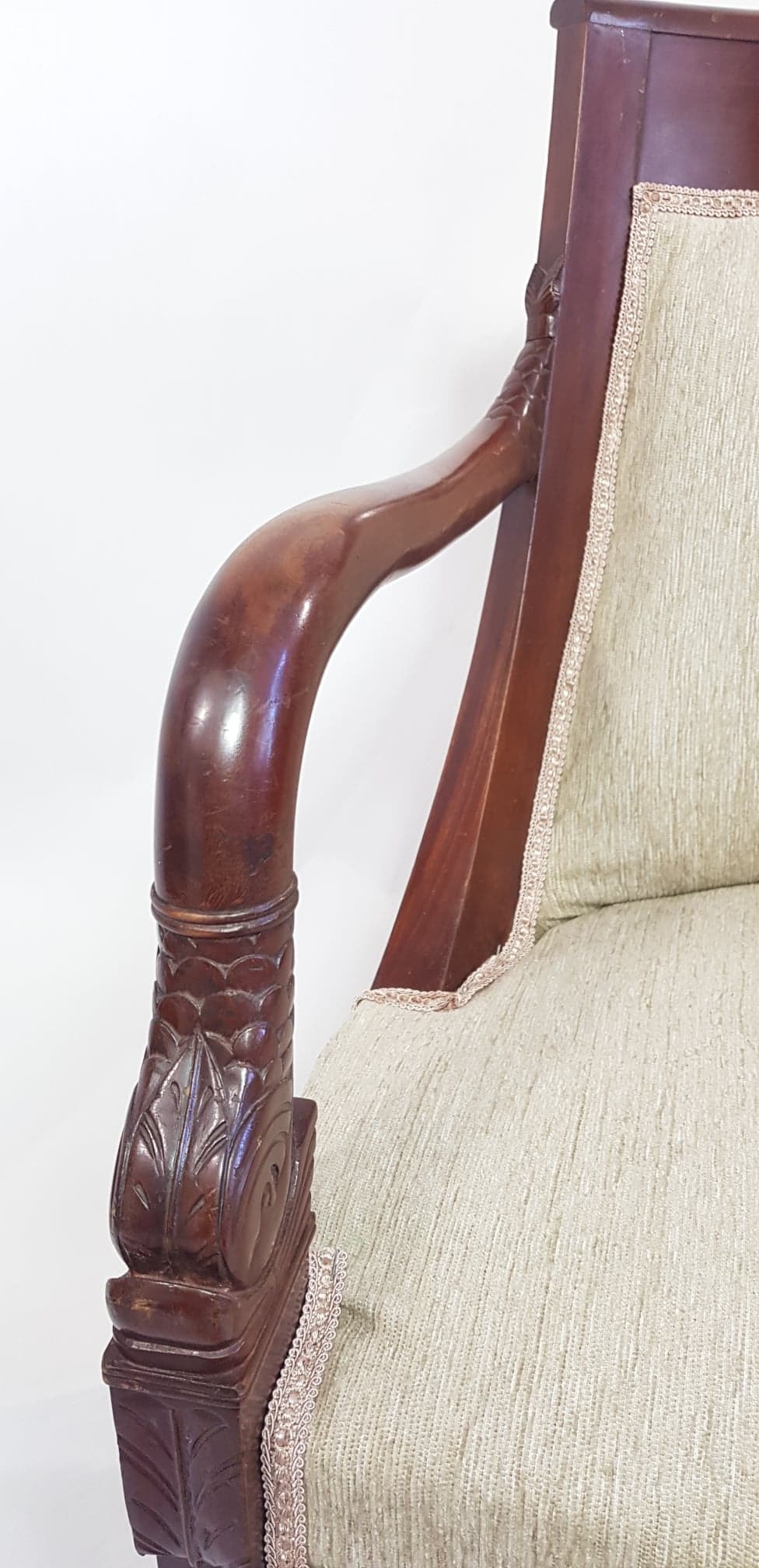 Fauteuil gondole empire acctoirs dauphin