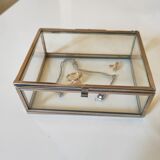 Rectangular glass box