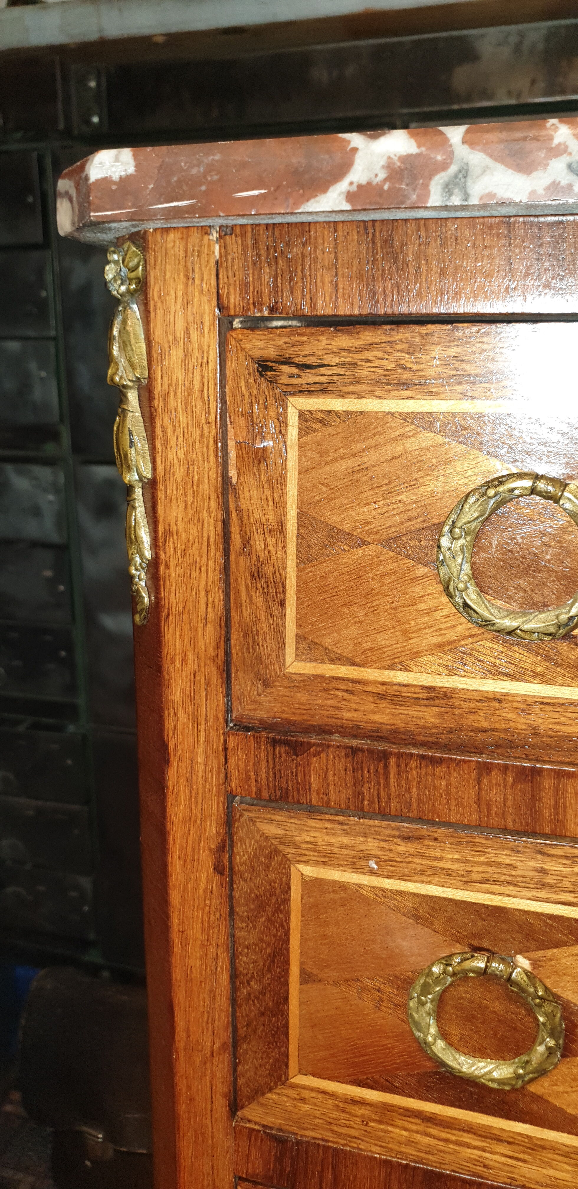 Chest of drawers 3 drawers Louis XV